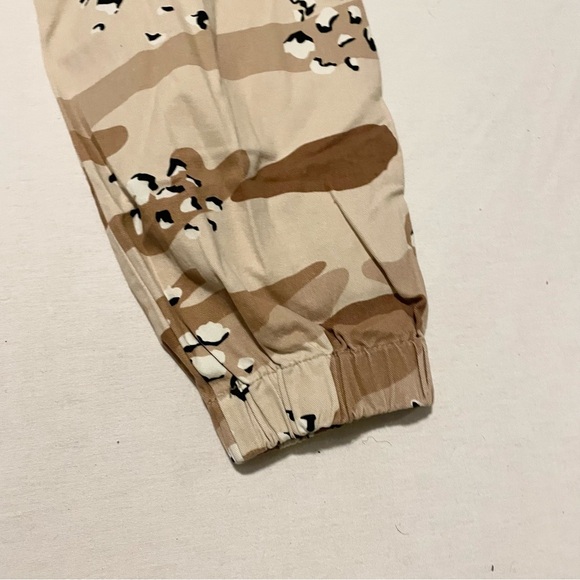 Forever 21 Womens Camo Pants Size 1X - Picture 16 of 16